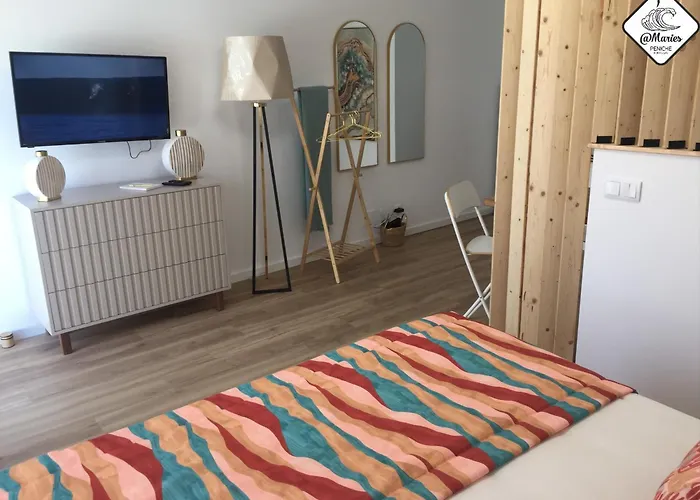 At Maries House 2 Пениши